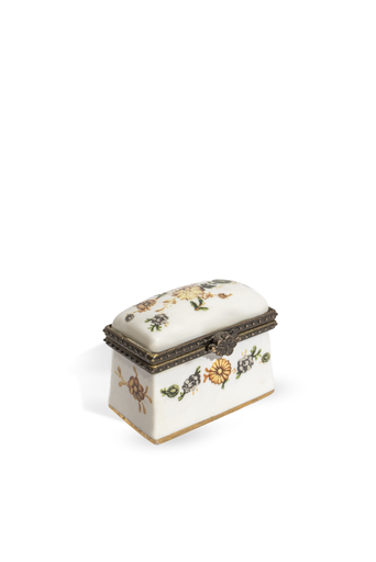 [PROD_0001639] Porcelain box signed PA